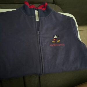 Women’s full zip Disney sweatshirt small